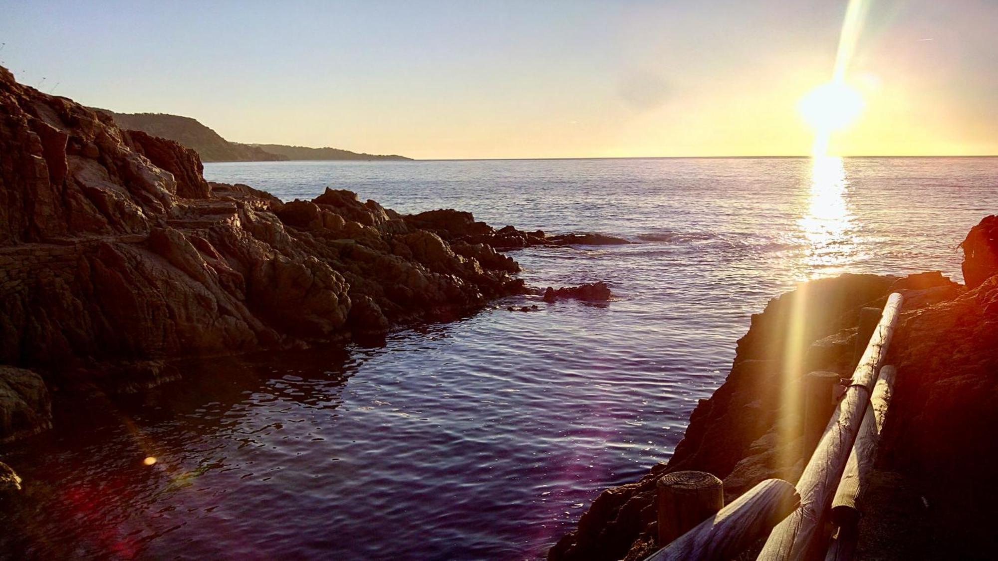 ⭑ Sea Views + Private Beach. What Else? ⭑ Tossa de Mar Exterior foto